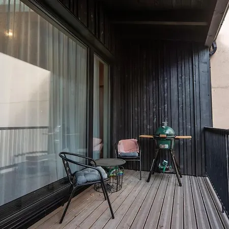 3 Storey With A Character And A Terrace Apartment *
